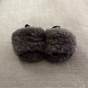 NEW - UGG Infant Sheepskin Cozy Slippers